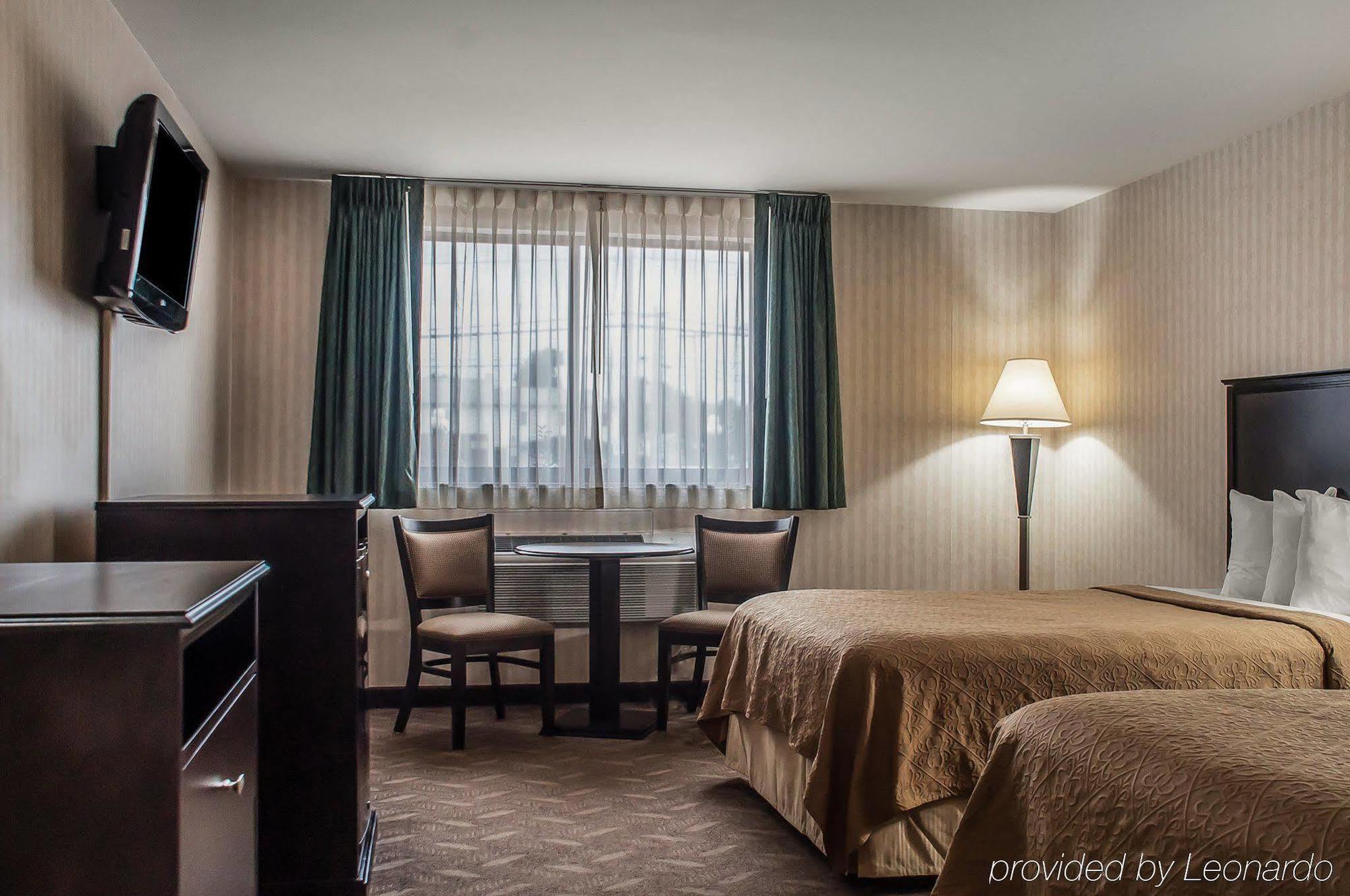 Quality Inn - Niagara Falls Blvd Exterior photo