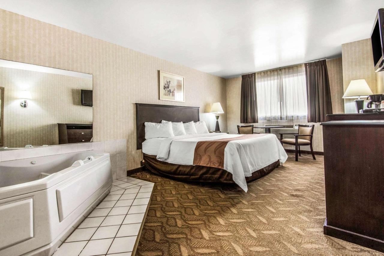 Quality Inn - Niagara Falls Blvd Exterior photo